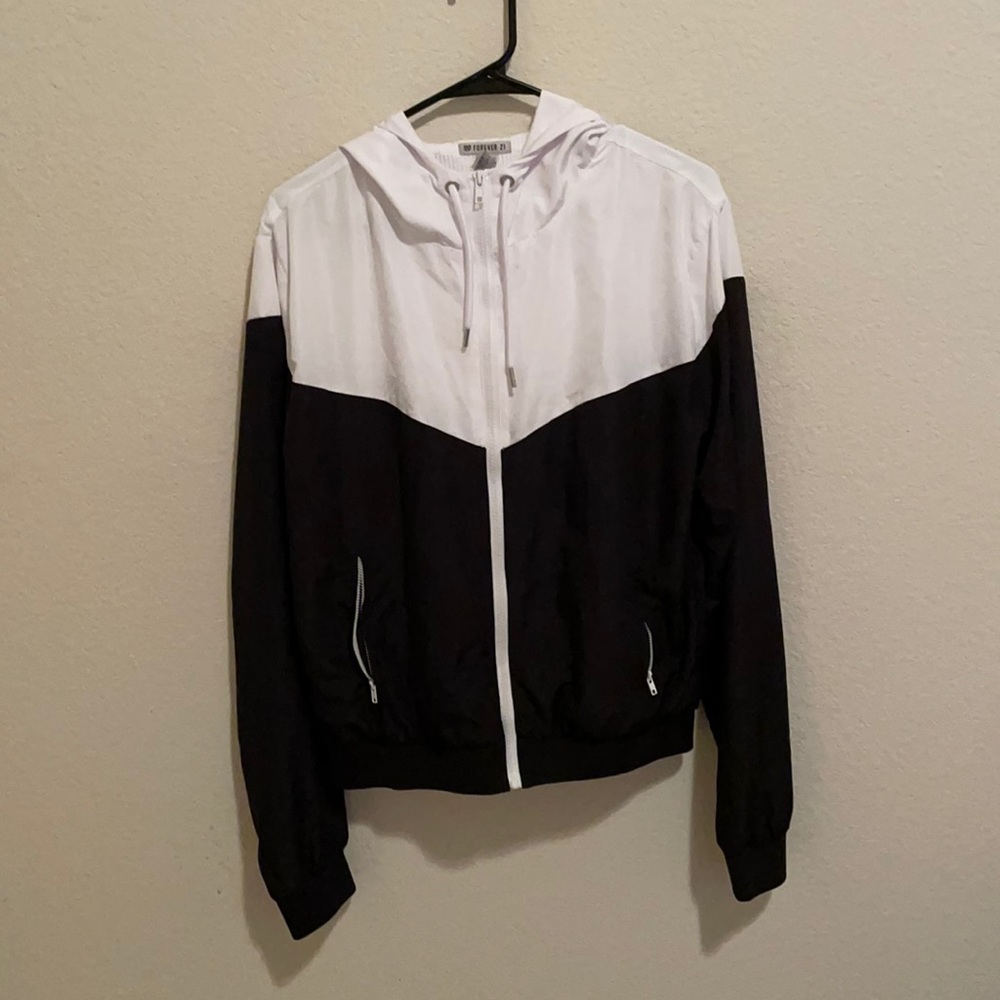 Medium Black and White Windbreaker
